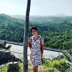 Meet your Posher, Kayla